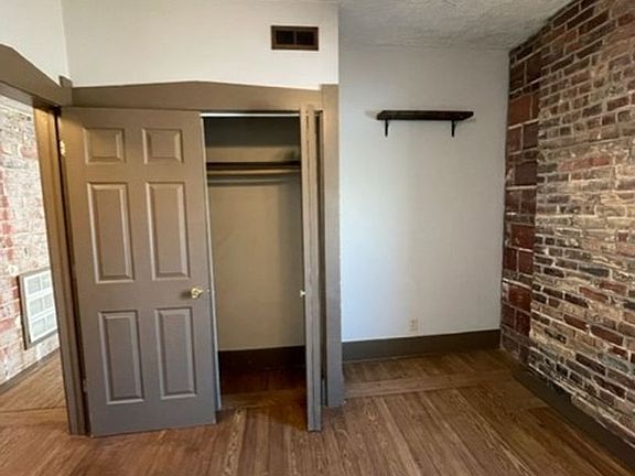 3rd image of 603 S 31st St #605-2