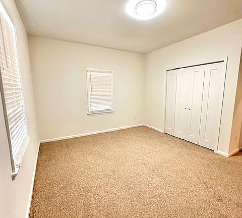 2 extra large bedrooms