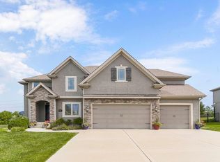 9614 NE 97th St, Kansas City, MO 64157