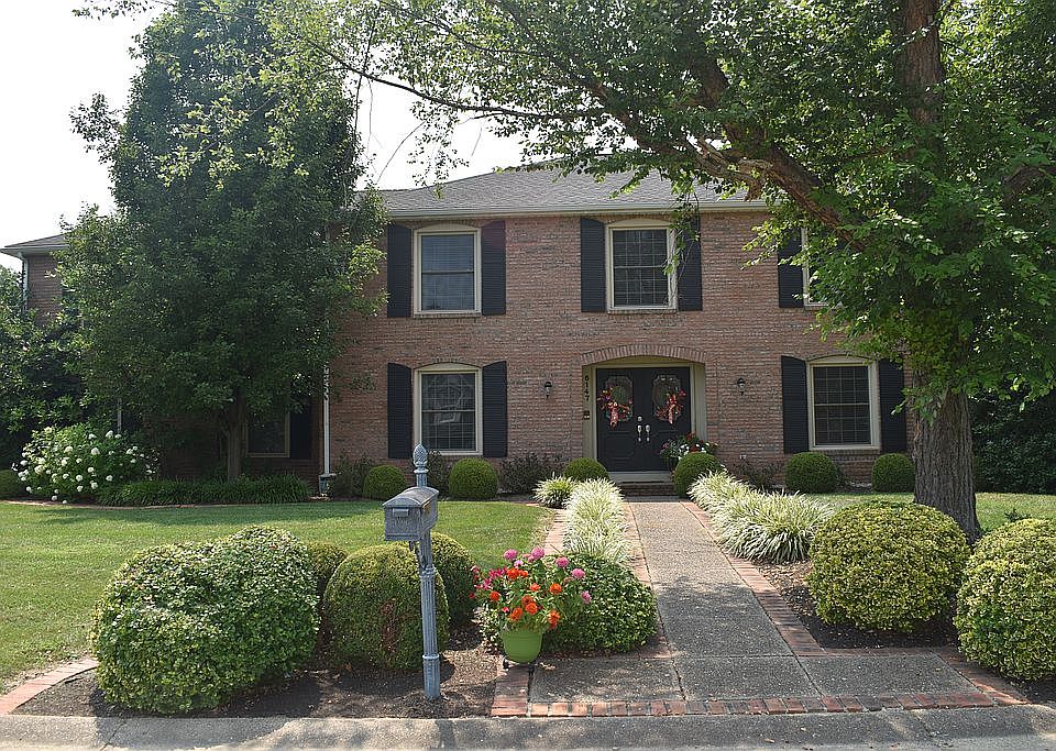 1st image of 6147 Knight Dr