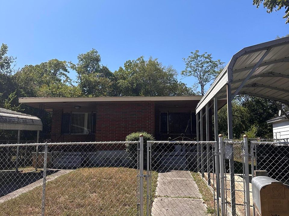 2nd image of 3743 Fagan St