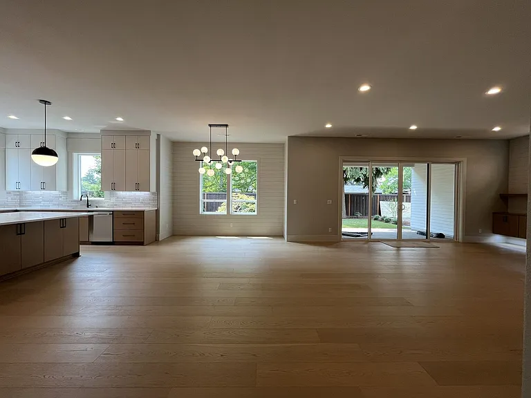 17402 NW Lonerock Dr — Photo 20