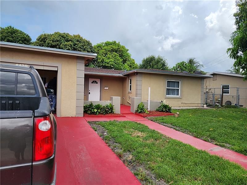 1st image of 6420 Kimberly Blvd
