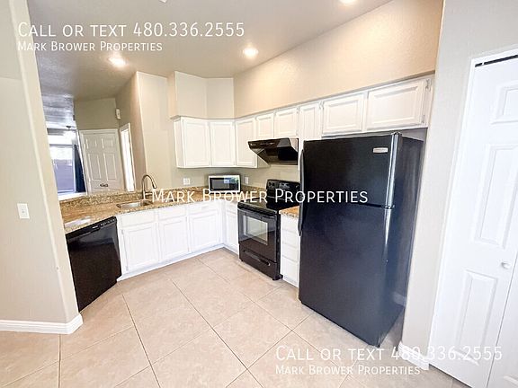 2nd image of 500 N Roosevelt Ave Unit 31