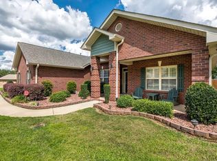 664 W Heatherstone Ln, Roebuck, SC 29376