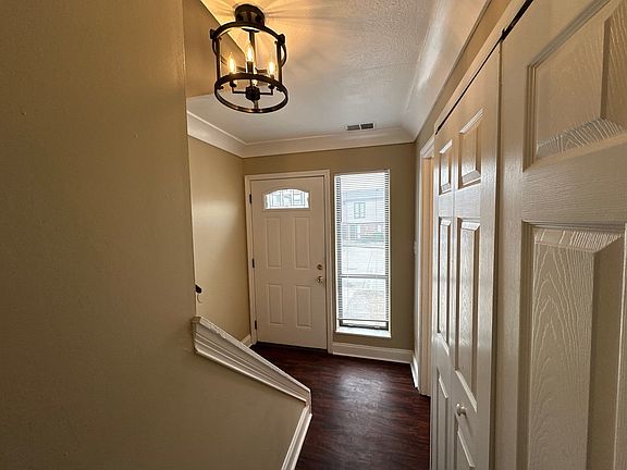 3rd image of 4650 Scioto Dr APT A