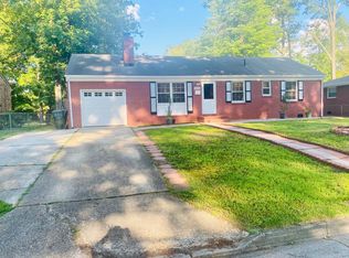 834 Catalina Dr, Newport News, VA 23608