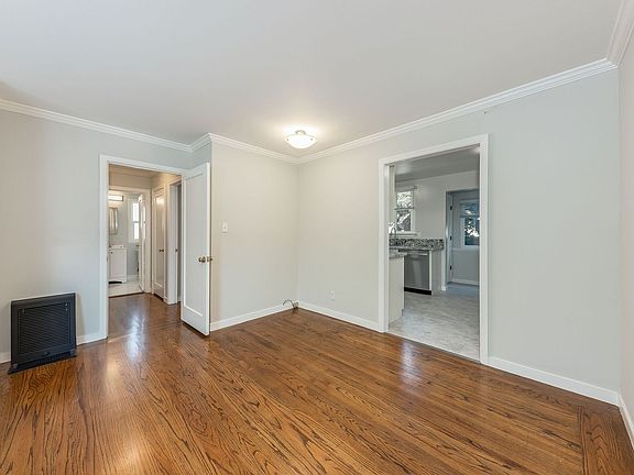 5th image of 22 W 38th Ave #22