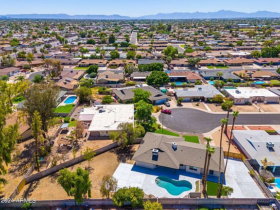 2nd image of 4324 W ORCHID Lane