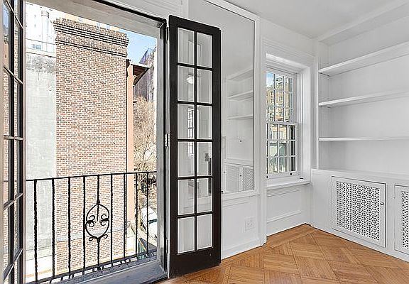 5th image of 866 Lexington Ave #5R