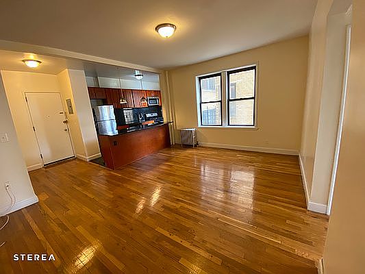 1st image of 3706 69th St APT 6I