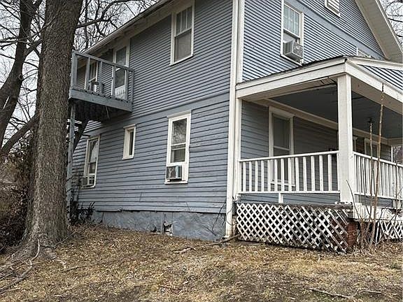 4th image of 10902 W 58th St