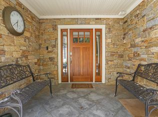 15 Rock Spring Rd, Trumbull, CT 06611