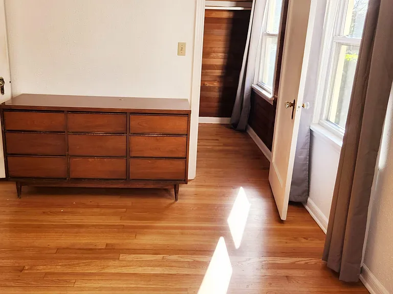 Ground floor bedroom with large walk-in closet