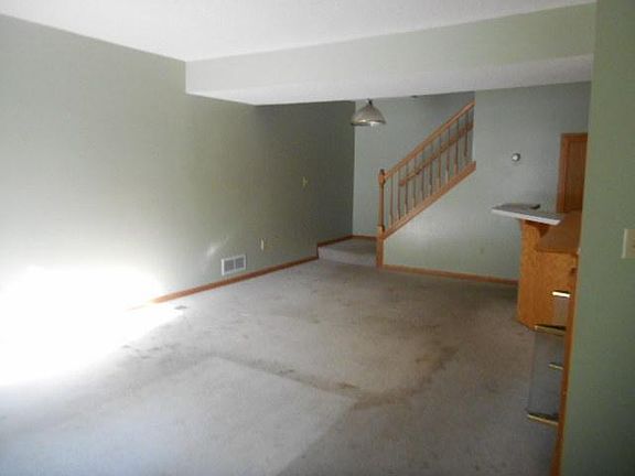 2nd image of 1588 Millpond Ct