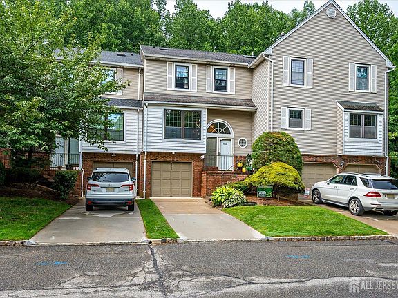 3rd image of 4506 Stonehedge Rd