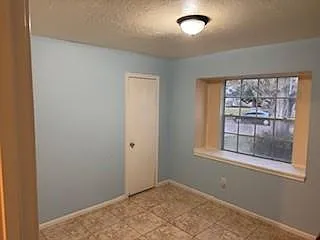 4315 Baneway Dr — Photo 12
