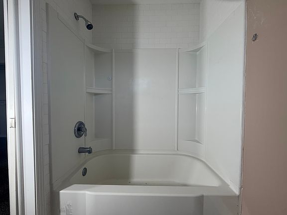 2nd image of 441 Townsend Pl