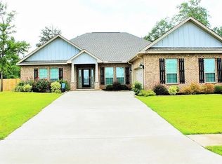 2572 Raspberry Ln, Mobile, AL 36695