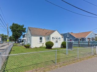 325 N Shore Rd, Revere, MA 02151