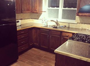 1033 E 211th St, Bronx, NY 10469
