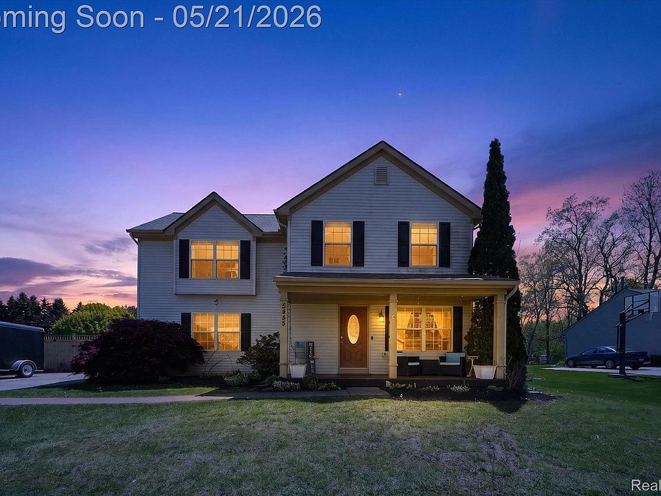 1st image of 5425 Blossom Ln