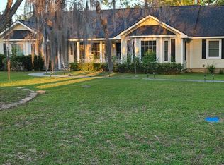 103 Camellia Dr, Quitman, GA 31643