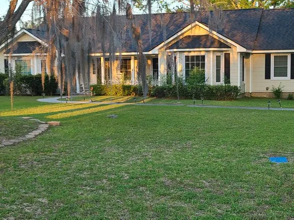 103 Camellia Dr, Quitman, GA 31643