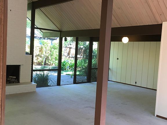 Living room and dining room (will have new carpet)