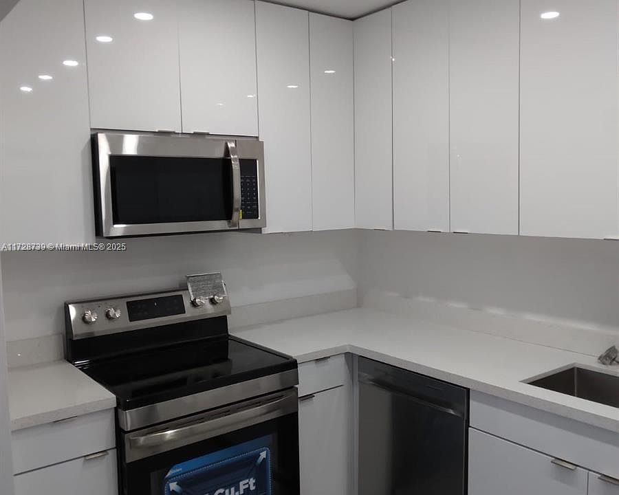 1st image of 1450 Atlantic Shores Blvd APT 105