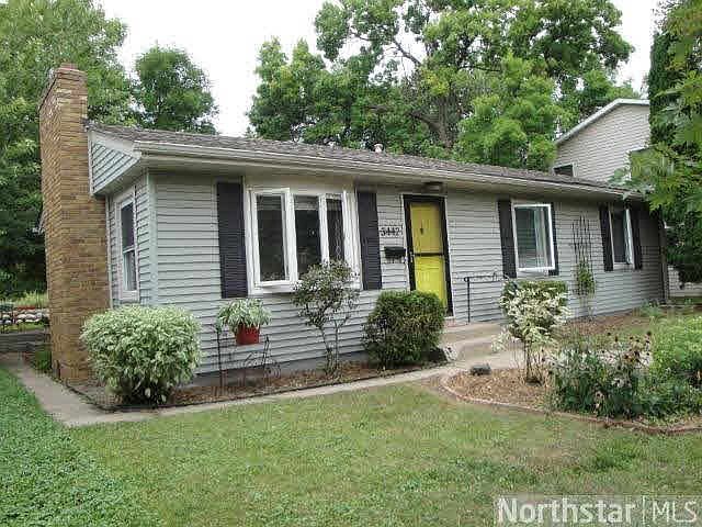 1st image of 3442 Wilshire Place NE