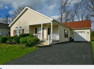 633 Blue Bell Springs Dr, Blue Bell, PA 19422