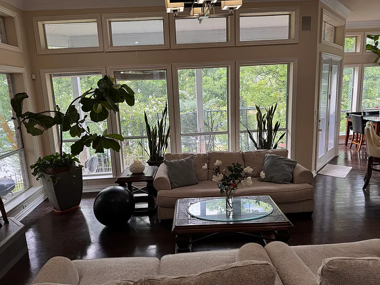 5222 Saratoga Ln — Photo 9