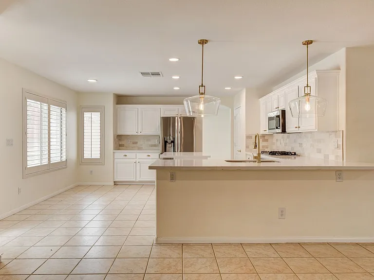 8913 Arabian Filly Ave — Photo 9
