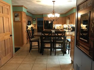 10 Buckboard Dr, Cumberland, RI 02864