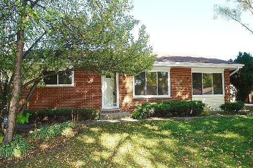 1st image of 332 E Jeffery Ave