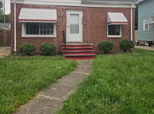 1440 E 221st St, Euclid, OH 44117
