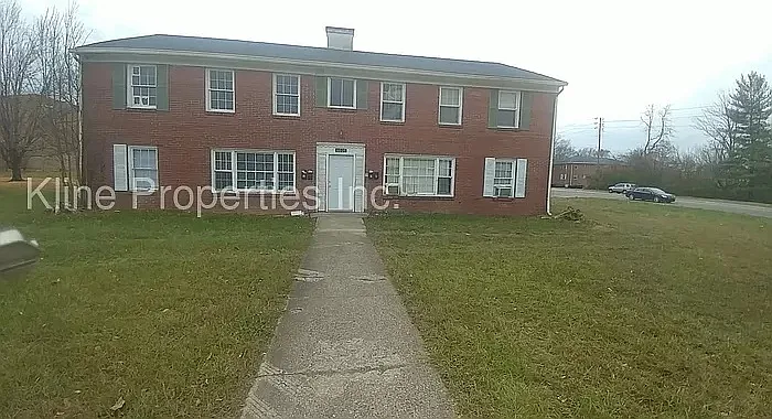 6005 Dickson Rd — Photo 1
