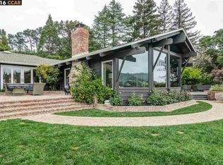 68 Southwood Dr, Orinda, CA 94563