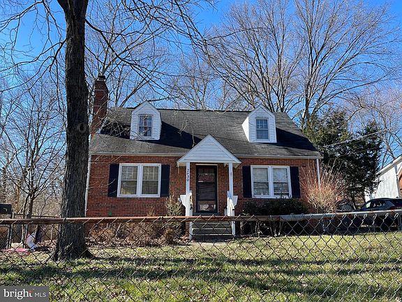 5th image of 2930 Lawrence Dr