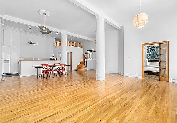3rd image of 30 E 10th St APT 2N