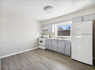 1924 S 16th Ave #1E, Broadview, IL 60155