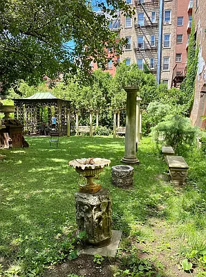 Rented by Waverly Realty Associates | media 23