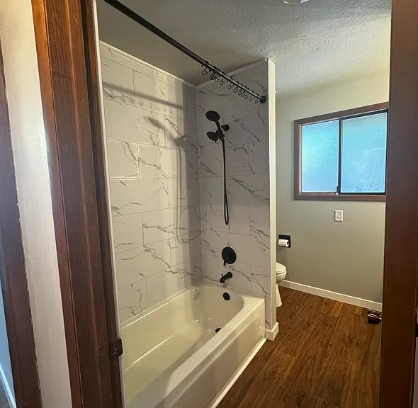 Upstairs full bath