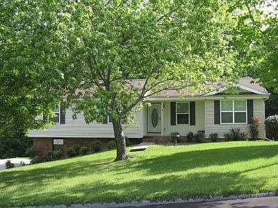 1st image of 391 Brownwood Cir