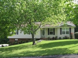 391 Brownwood Cir, Ringgold, GA 30736