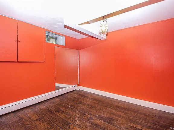 5th image of 37 E Lincoln Ave