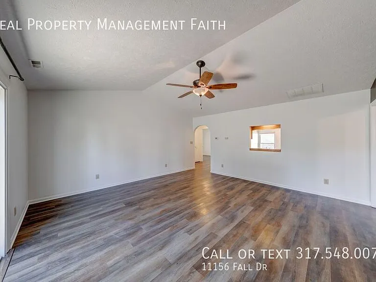 11156 Fall Dr — Photo 4