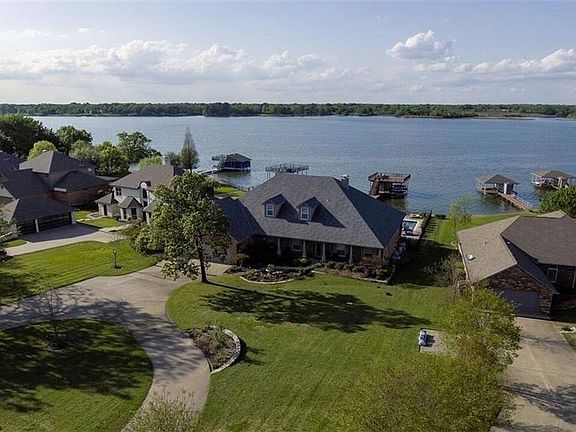 2nd image of 103 Lakeside Dr