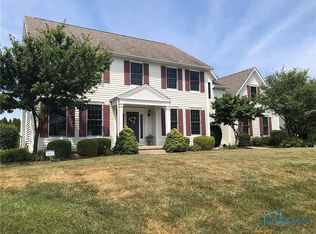 556 Chippewa Ln, Perrysburg, OH